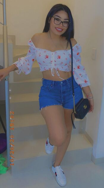 Jackiie_Vanity