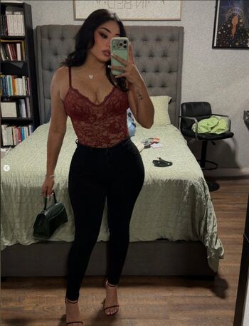 Jackiie_Vanity