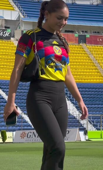 Jana Gutierrez