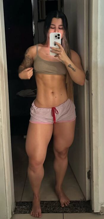 Jannielly Canafistulla