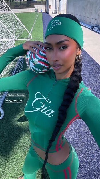Jasmine Chola