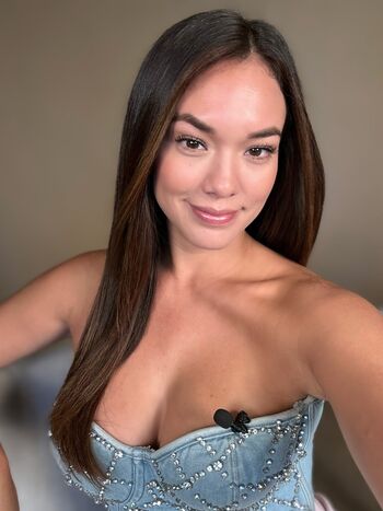 Jazmin Pinedo