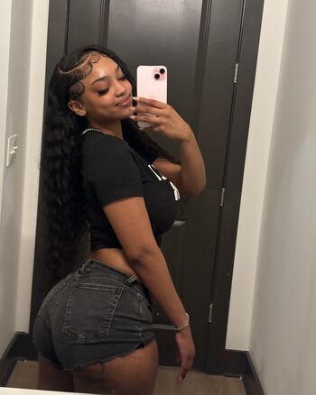 Jazmyn