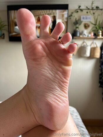 jemsbigfeet