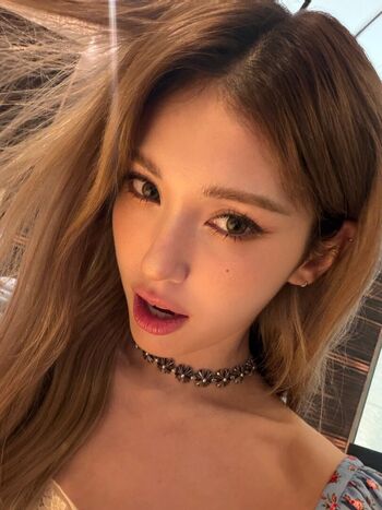 Jeon Somi