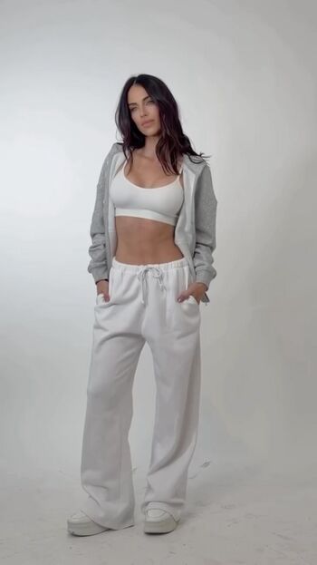Jessica Lowndes