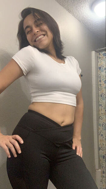 jinkiesvelma69
