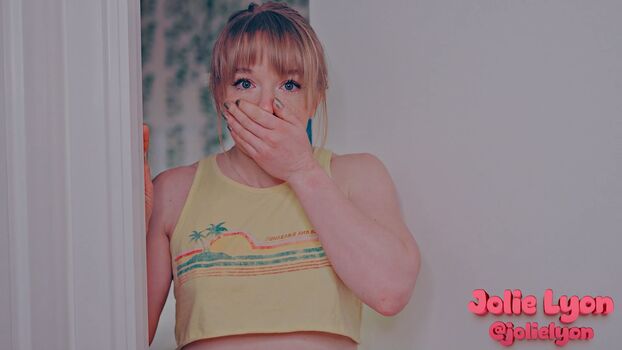 Full leaked Jolielyon private onlyfans photo