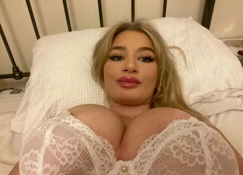 Juicy Georgia