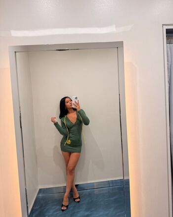 Julia Kelly