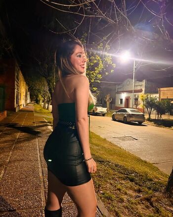 Karen Fiorella Espinoza