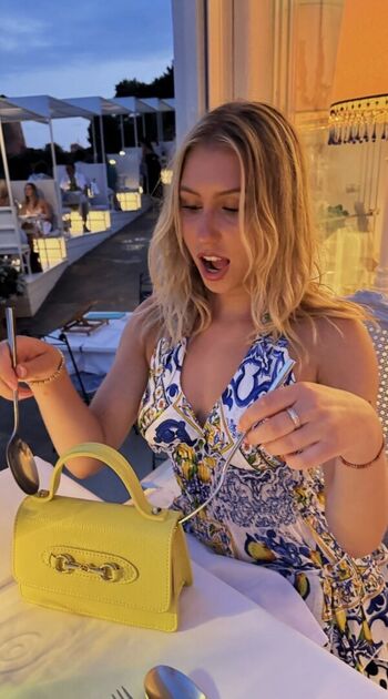 Kate Roman