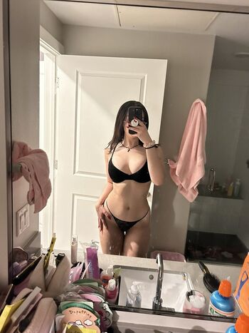 Kittygirlguts