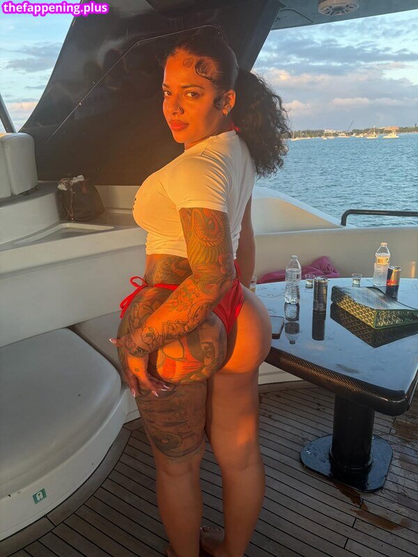 KKVSH / https: Naakte OnlyFans Foto #5