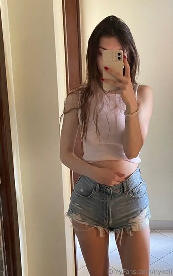 Full leaked Fabienne private onlyfans photo