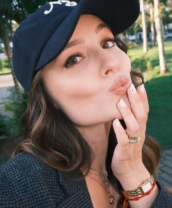 Larissa Manoela