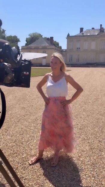Laura Hamilton