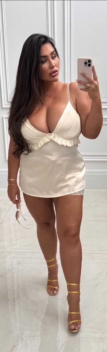 Lauren Goodger