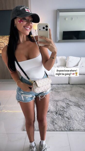 Layah Heilpern