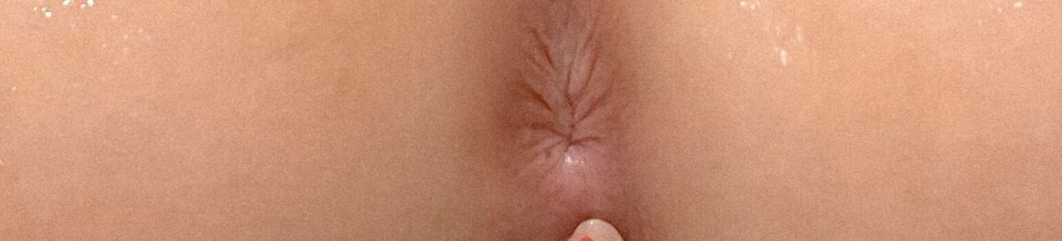 Lela Star