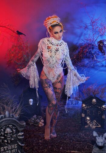 Lena Scissorhands