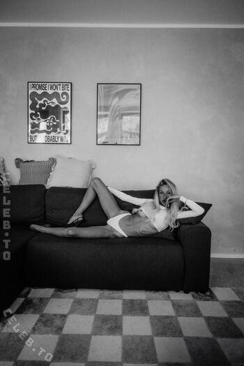 Full leaked Leonie weise private onlyfans photo