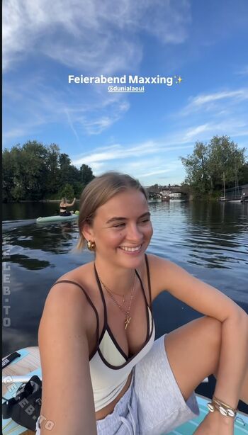 Full leaked Leonyymartinek private onlyfans photo