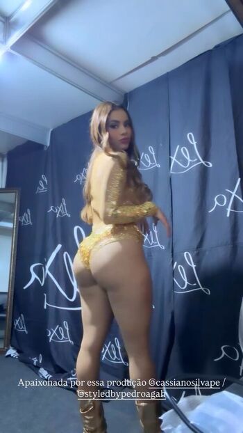 Full leaked Caylinlive / private onlyfans photo