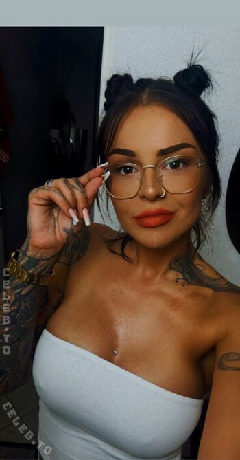 Full leaked Leyalocaa private onlyfans photo