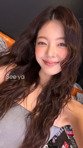 lia_loves___