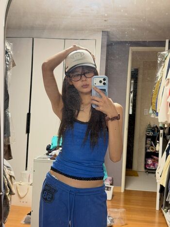 lia_loves___