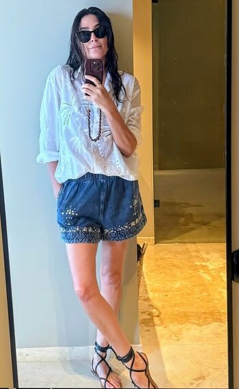 Lisa Snowdon
