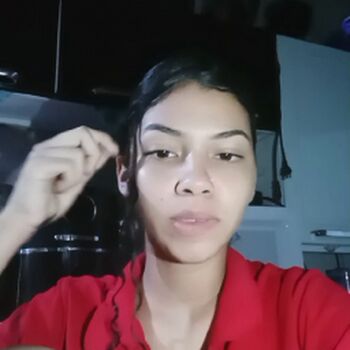 Lives Com Meninas Inocentes