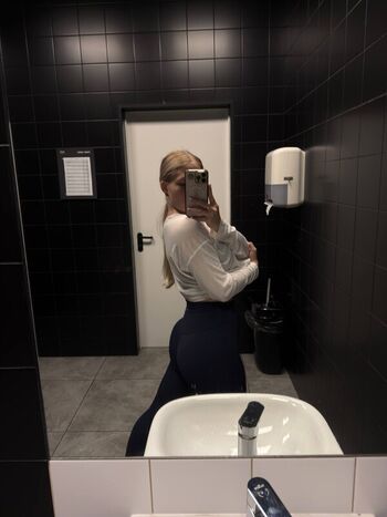 Liyastar_