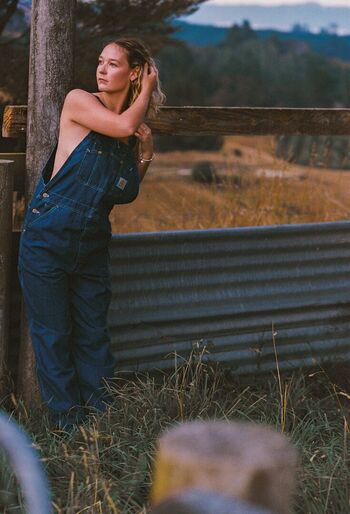 Liz Riddell