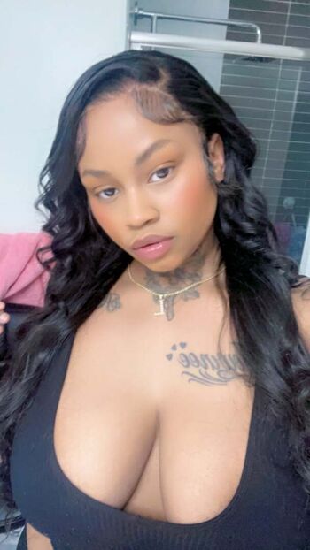 lolaivy