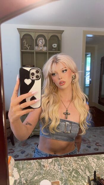 Full leaked Loren gray private onlyfans photo