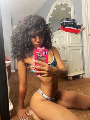 Full leaked Lovingdreaam private onlyfans photo