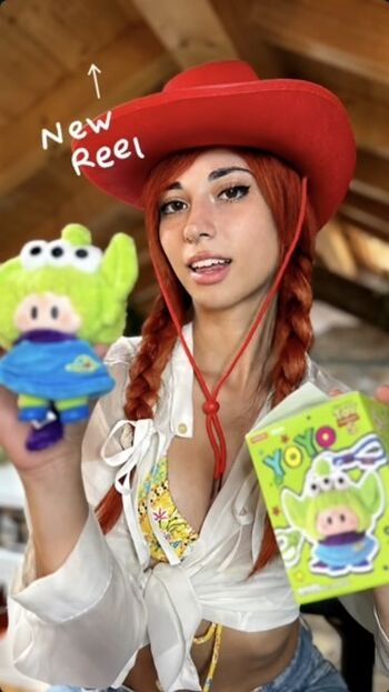 Lucrelisa