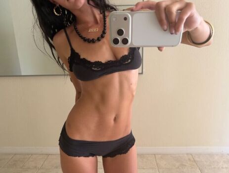 Luna Blaise
