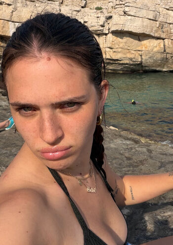 Mae Muller