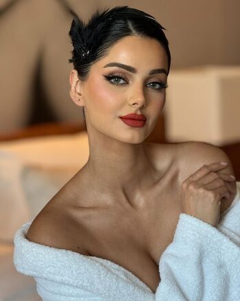 Mahlagha Jaberi