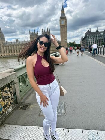 Maricel Freire Hotwife