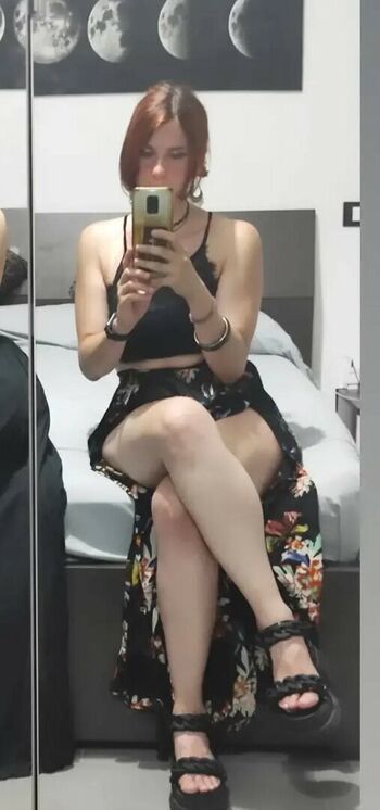 mary_mayfair_