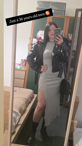 mary_mayfair_