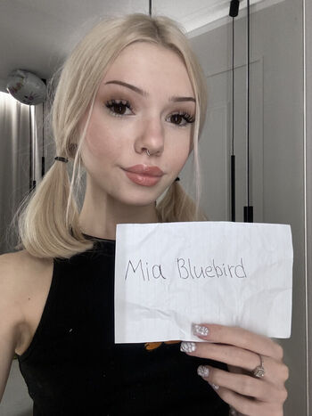 Mia_Bluebird