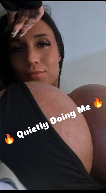 Full leaked Mia borgan private onlyfans photo