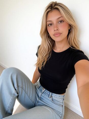Mia Oliver