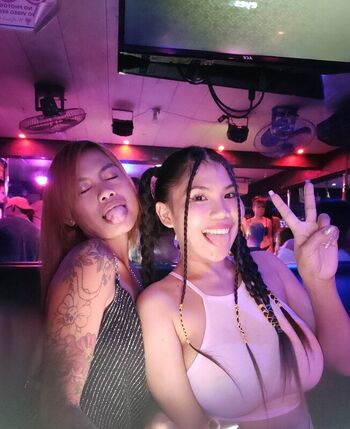 Miaandmonami