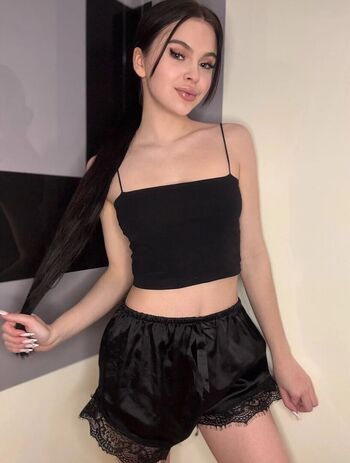 Mikaelavela_vip